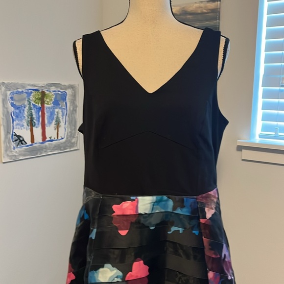 Venus High Low Cocktail Dress - Picture 2 of 14